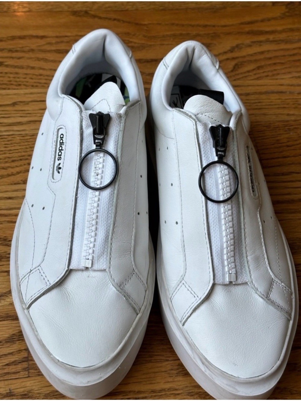 adidas Men’s White Leather Zip Sneakers with Black Ring Pulls